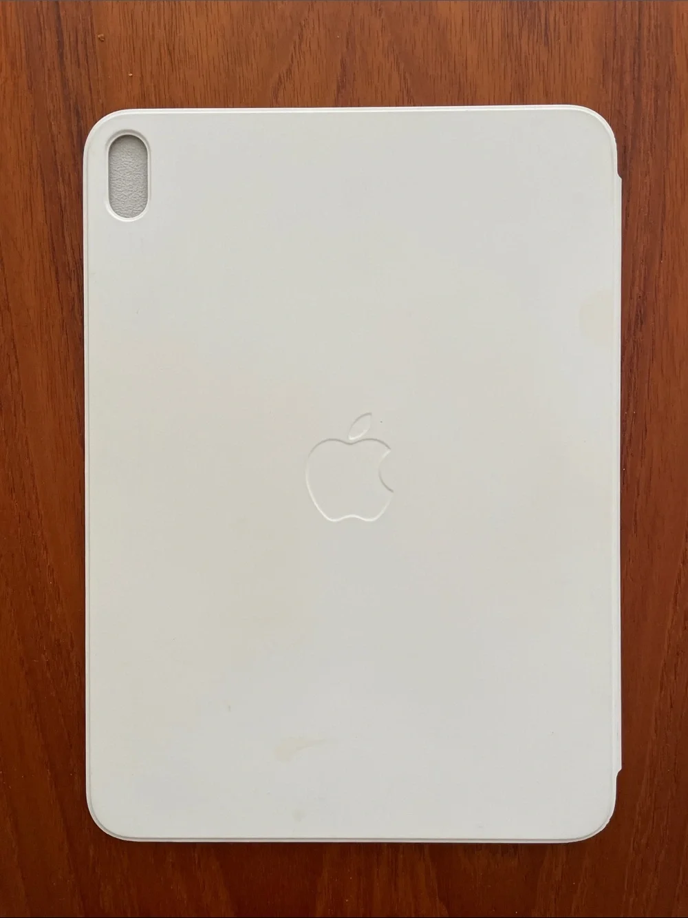 Apple White iPad Smart Cover with Embossed Apple Logo